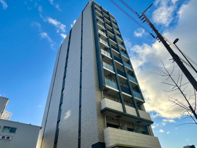 15156759/外観1